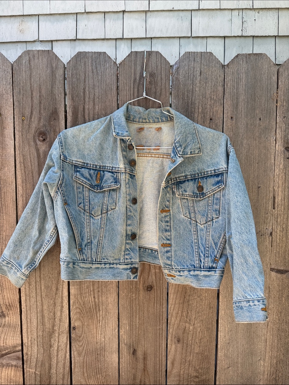 Levi's Light Blue cropped Denim Jacket